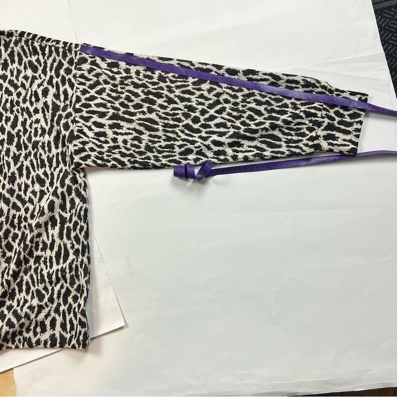 Loft Turtle Neck Animal Print Sweater - Picture 4 of 10